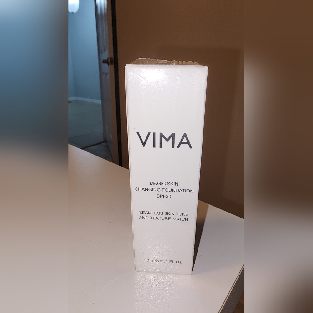 VIMA Magic Skin Changing Foundation SPF30